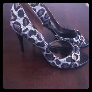 Carlos Santana 4” Heels